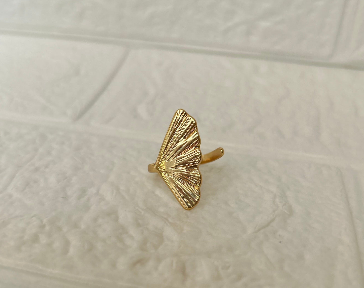 Regal-Wing Ring