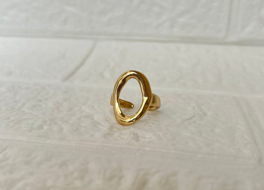Oval Ring