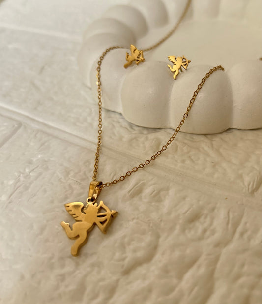 Golden cupid set
